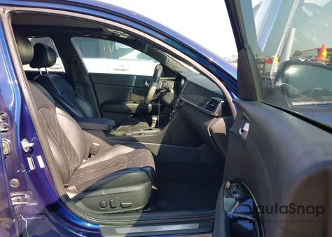 2017 Kia Optima Sxl Turbo z USA, uszkodzony, nr VIN 5XXGV4L2XHG174804